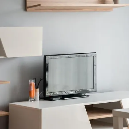 Апартаменты Metro Mlynow Silver *