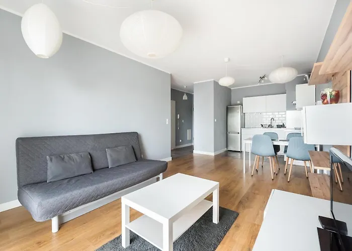 Apartment Metro Mlynow Silver Warsaw